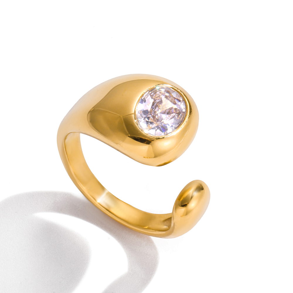 Ladies Classic Style Open Ring Stainless Steel 18K Gold Square And Round Diamond Decorated Ring Travel Suitable All Seasons
