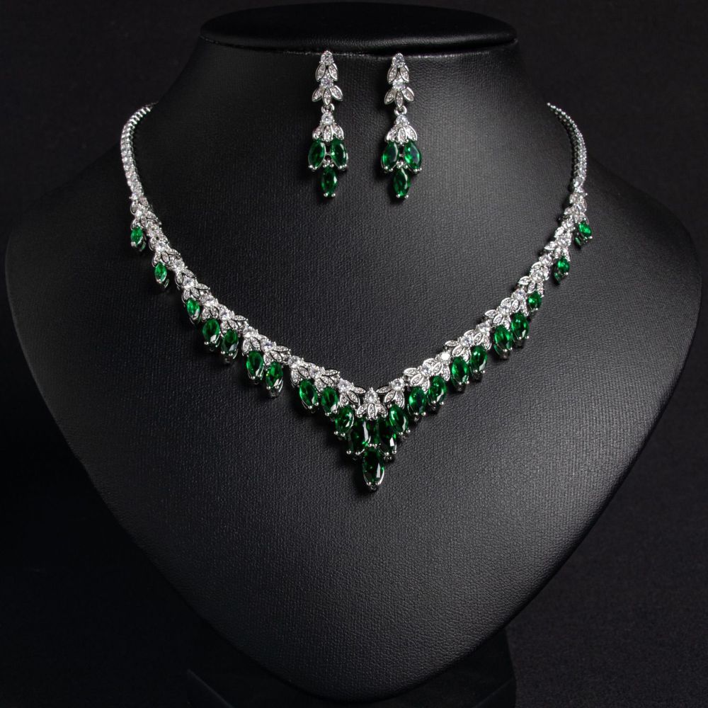 Elegant Simple Luxury Bridal Zircon Jewelry Set Women's Necklace Earrings Two-Piece Set Fashionable Banquet Wedding Accessories