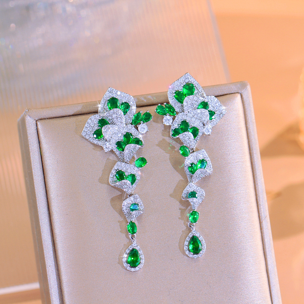 Elegant Long Green Zircon Flower Copper Earrings For Women Perfect For Dinner Dresses Wedding Dresses And Party Jewelry Accessories