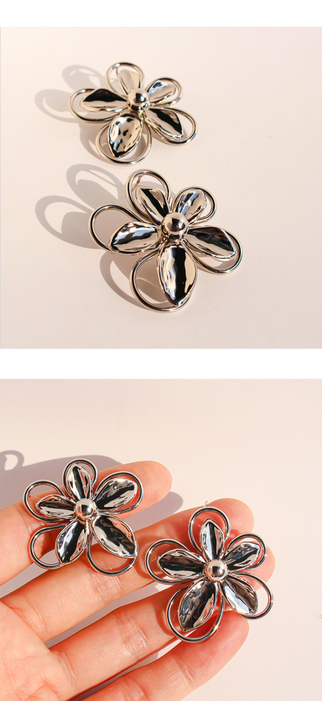 3D Hollow Large Flower Stud Earrings Artistic Line Petal Earrings Women's Accessories 1134 Geometric Hypoallergenic