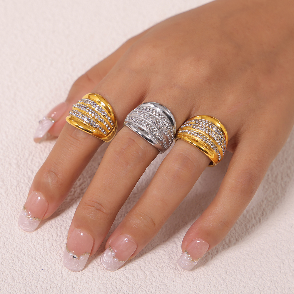 PVD Coated Real Gold Plated 18K Gold Circle Round 304 Stainless Steel Simple Style Classic Style Waterproof Non Tarnish Rings