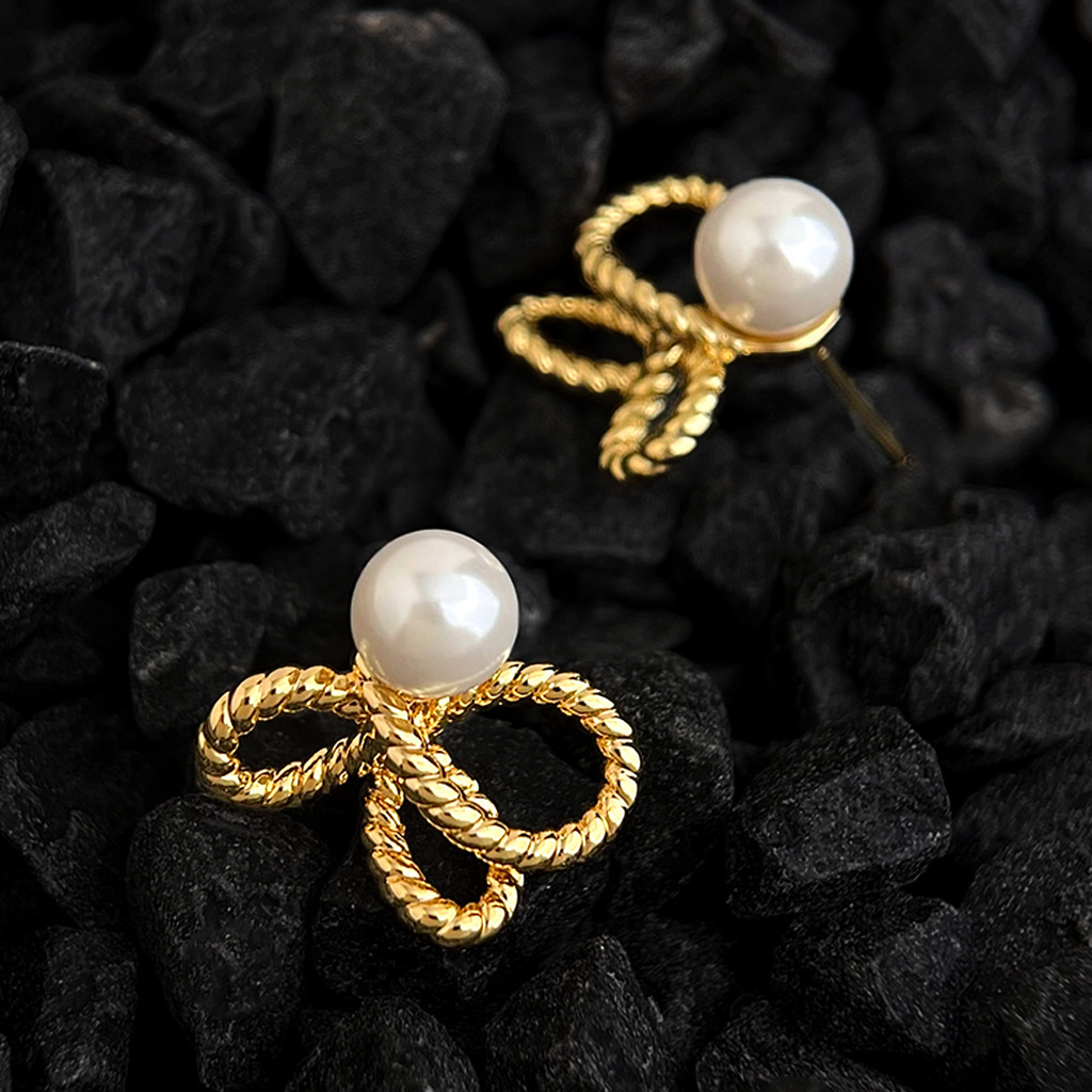 Original Design Thick Plated Real Gold Shiji Glass Pearl Rope Knot Hollow Out Geometric Stud Earrings Luxury Fashion Jewelry