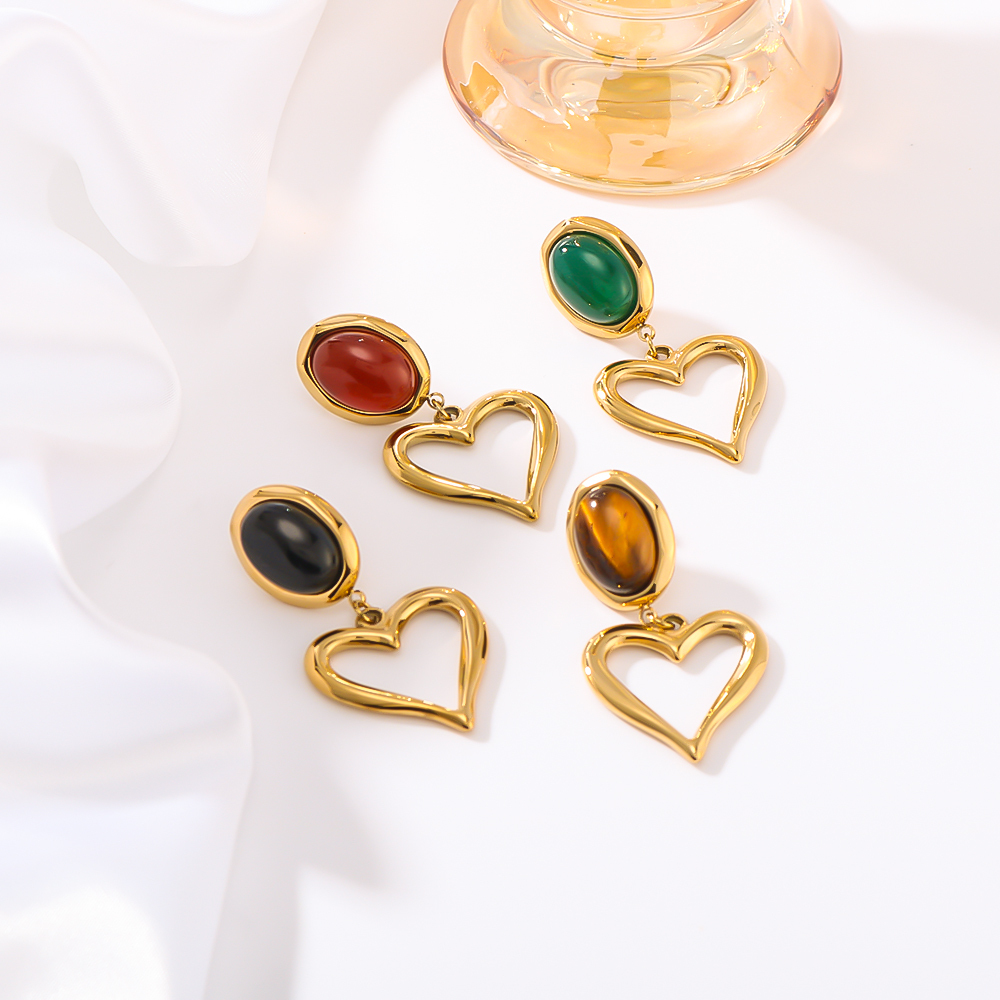 PVD Coated 18K Gold Real Gold Plated Heart Shape 304 Stainless Steel Simple Style Classic Style Waterproof Non Tarnish Drop Earrings
