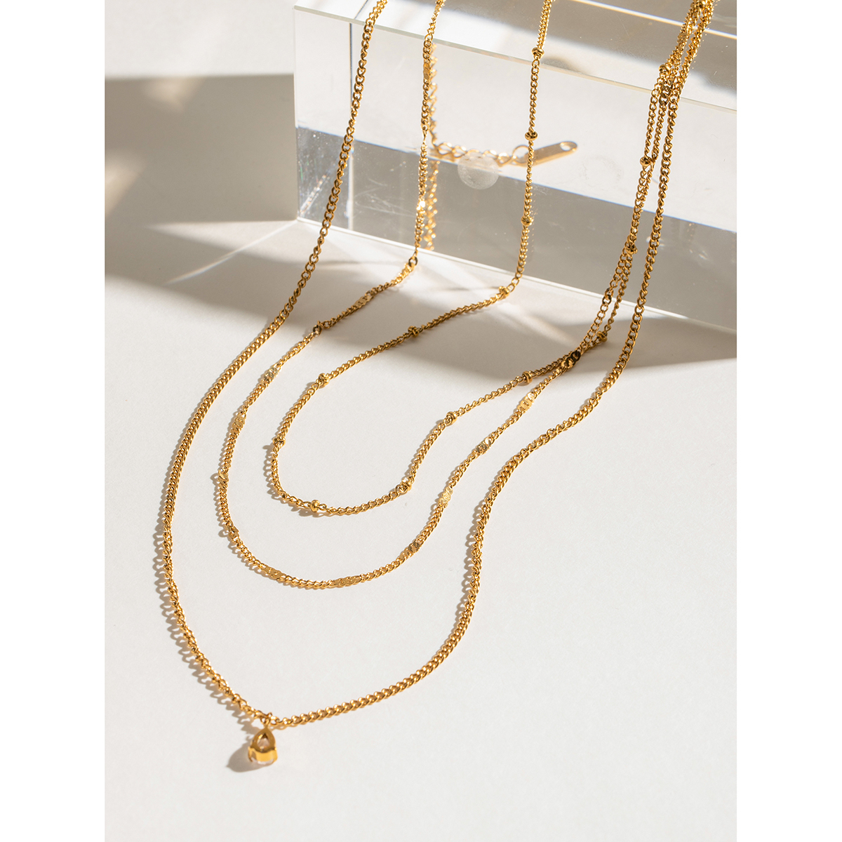 304 Stainless Steel Geometric PVD Coated 18K Real Gold Plated Simple Style Classic Style Cable Chain Three Layer Necklace