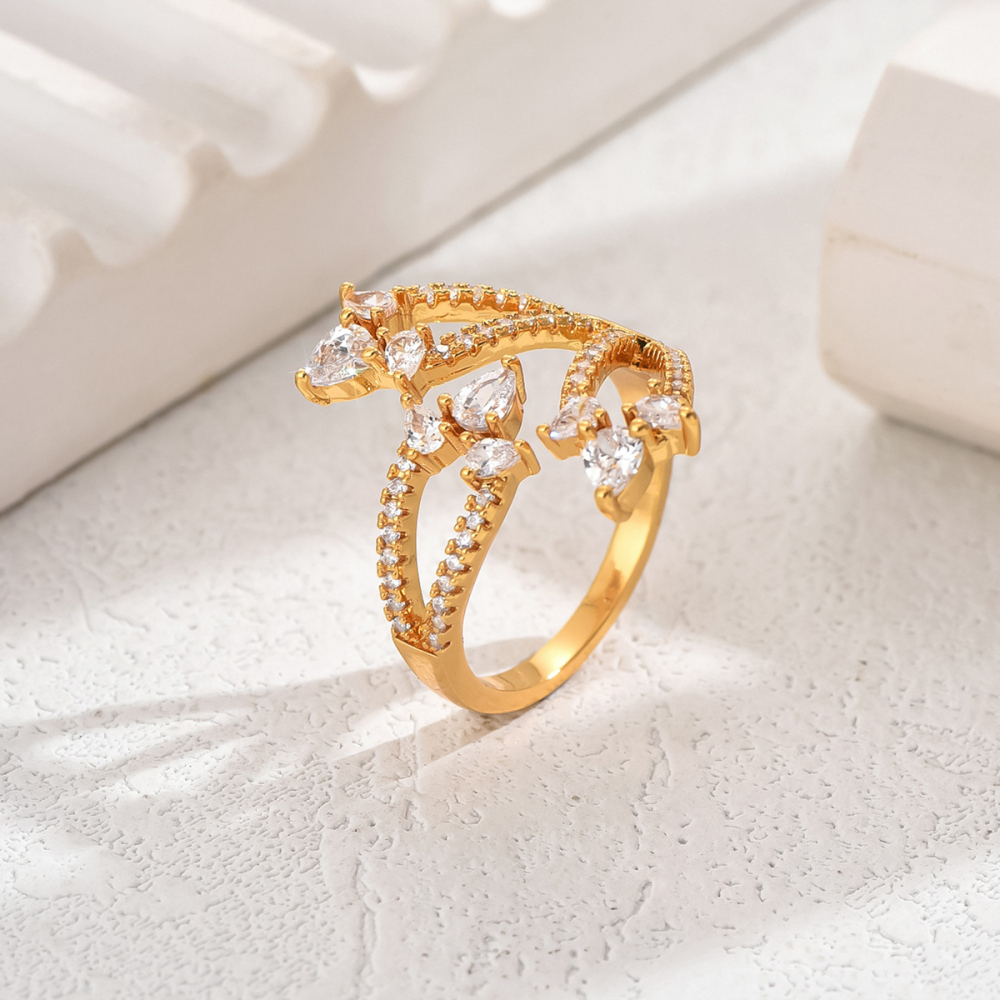 1 Piece Copper Inlaid Zircon Luxurious Gorgeous Palace Style Crown Shape Women's Ring Banquet Party Jewelry Accessories Adult Open