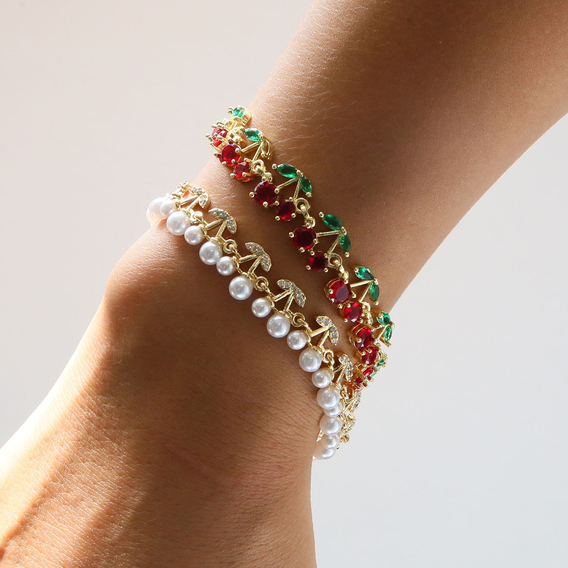 Fashionable Red Cherry Pearl Bracelet For Women High-End Brass Electroplated Jewelry Trendy Ins Style Fruit Series Accessory