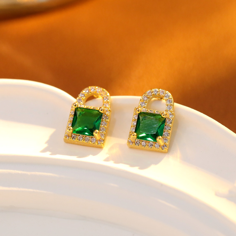 Elegant Women's Green Zircon Studs Fashionable Silver Lock Earrings Luxury Geometric Pattern Copper Jewelry Accessories