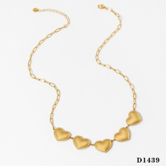Gold Necklace D1439