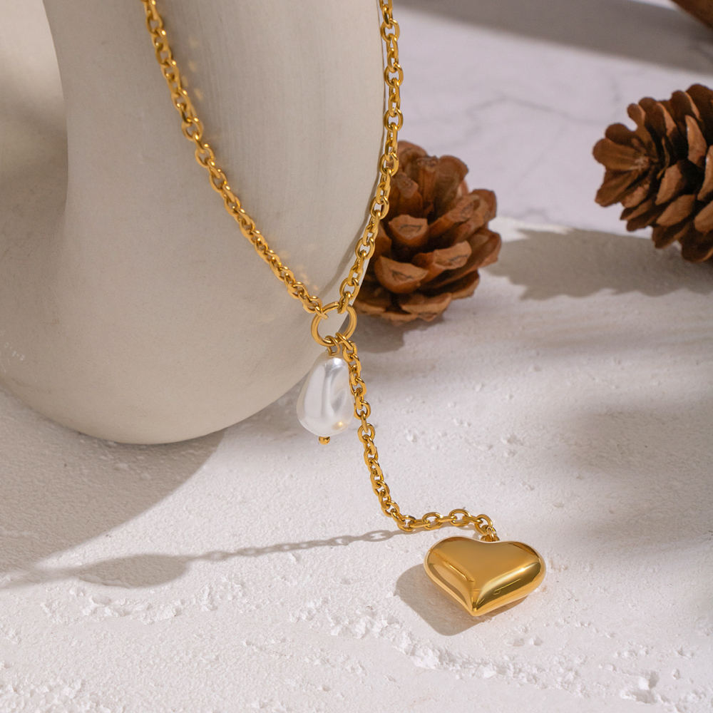 Personality Simple Baroque Imitation Pearl Heart Pendant Necklace Sweater Chain Light Luxury High-End Accessories Jewelry Vacuum Plating (Furnace)