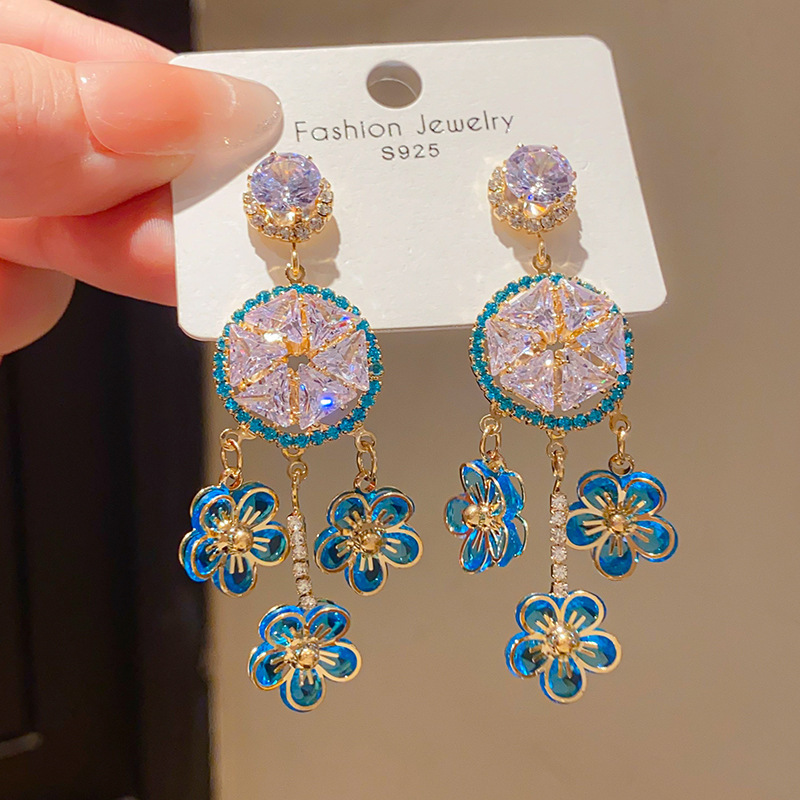 Fashionable French Vintage Silver Needle Zircon Flower Tassel Earrings Luxury Feelings Women's Jewelry Accessories