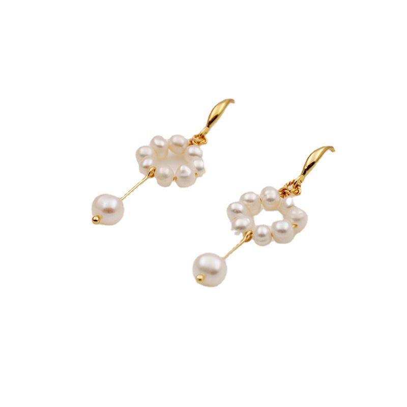 Hand-woven Mini Pearl Balloon Earrings Vintage Atmosphere Pearl Hook Earrings Women's Alloy Ear Studs Metal Jewelry Accessories