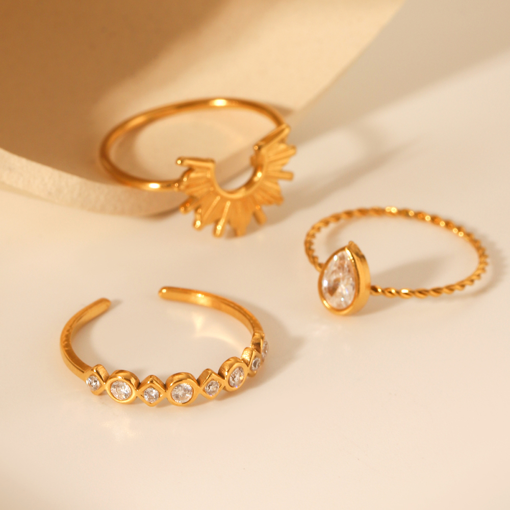304 Stainless Steel Crown PVD Coated Zircon 18K Real Gold Plated IG Style Luxurious Waterproof Non Tarnish Gold Rings