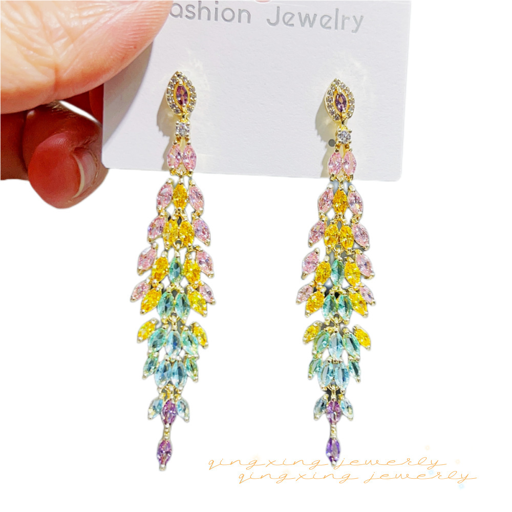 1 Pair Lady Classic Style Leaf Rhombus Tassel Inlay Copper Zircon 18K Gold Plated White Gold Plated Drop Earrings