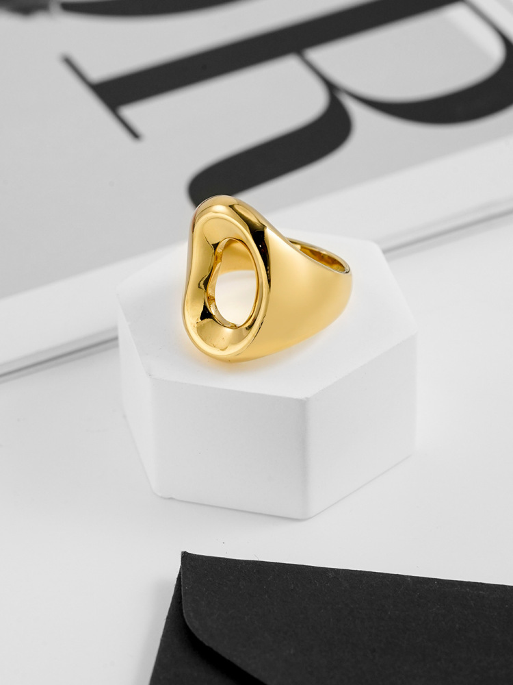 18K Gold Plated Titanium Steel Geometric Hollow Out Fashion Rings Smooth Surface Elegant Women's Jewelry Accessories