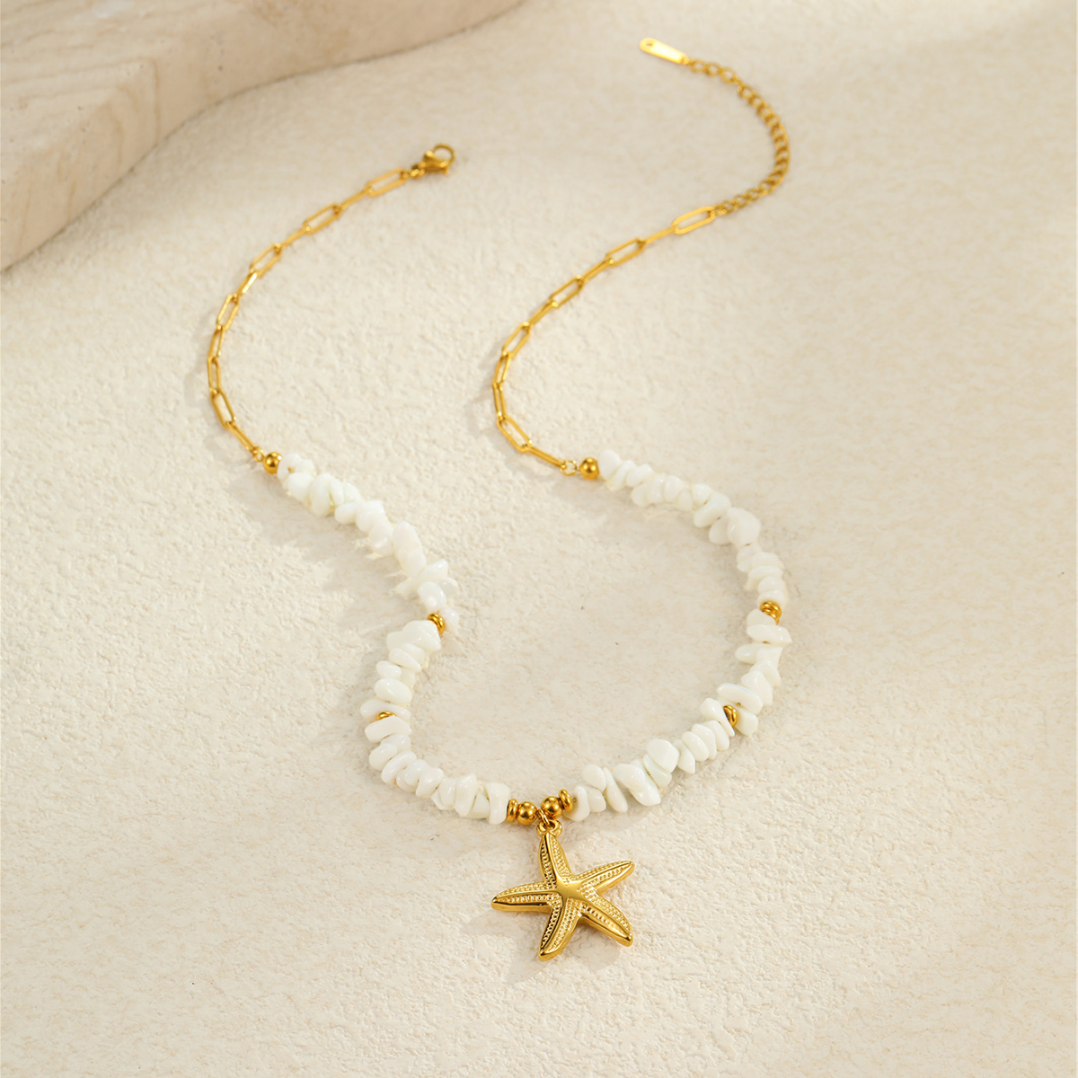 Style Beach Ocean Style Shell Necklace, Starfish Shell Pendant, Titanium Steel Material, 18K Plating Ornament, Bracelet Style