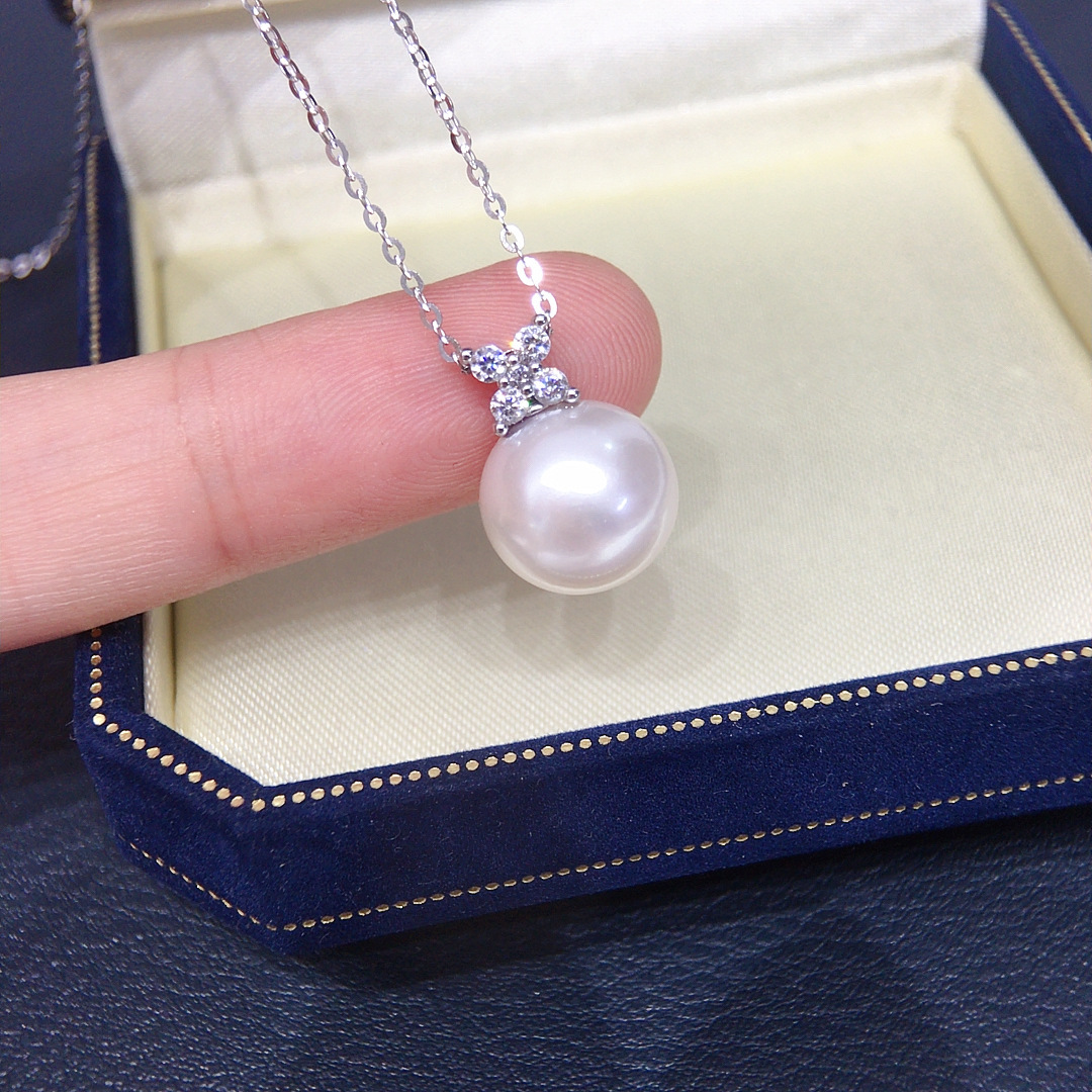 Natural Freshwater Pearl Necklace Single Bead Perfect Round Aurora Pearl Pendant S925 Sterling Silver Clavicle Chain Women's Style White