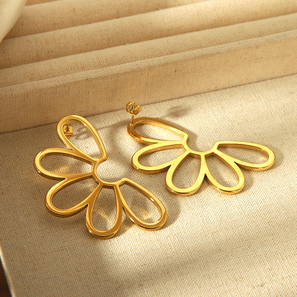 Exaggerated Design Hollow Petal Symmetrical Earrings Gold Plated Stainless Steel Simple Bohemian Style Women's Jewelry