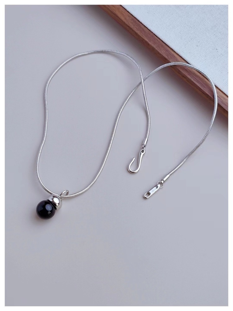Snake Bone Chain Necklace With Natural Black Agate Pendant For Women Winter Accessories Sweater Chain