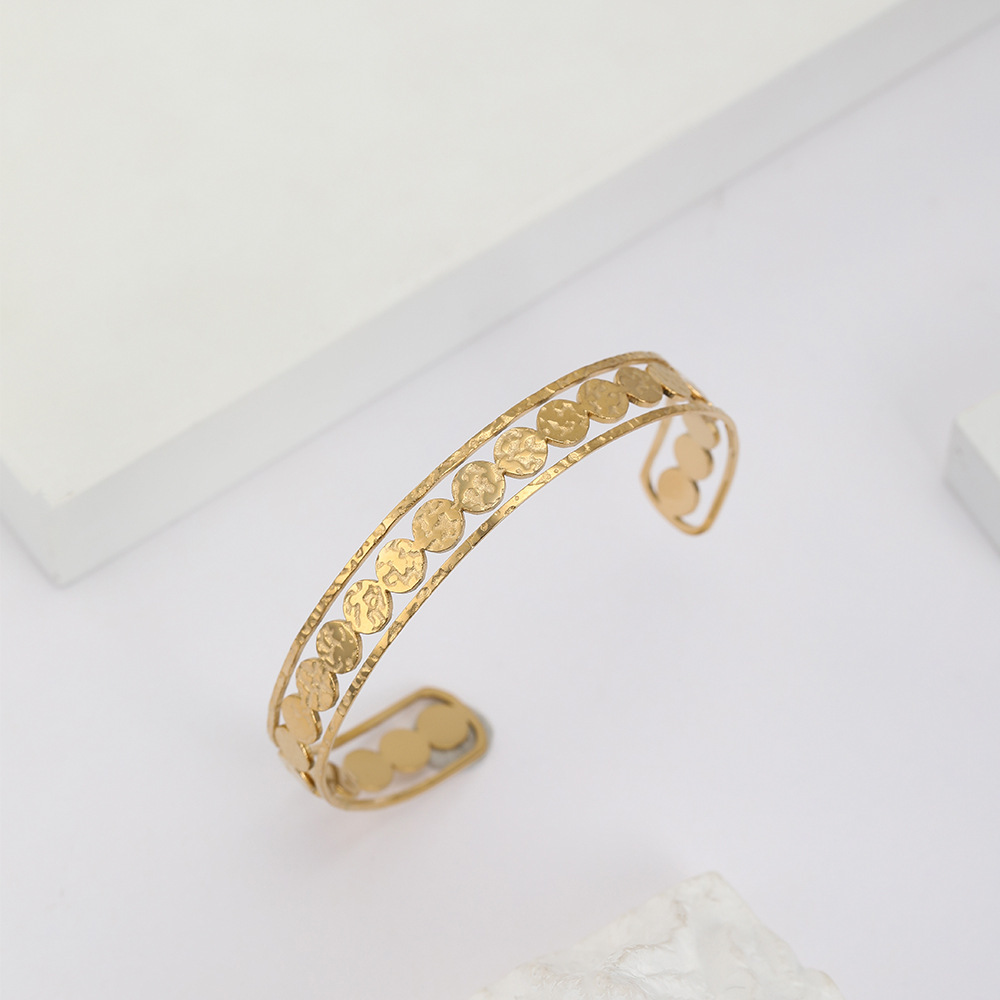 Vacuum Plating Real Gold Plated C Shape 304 Stainless Steel Fashion Waterproof Non Tarnish Bangle
