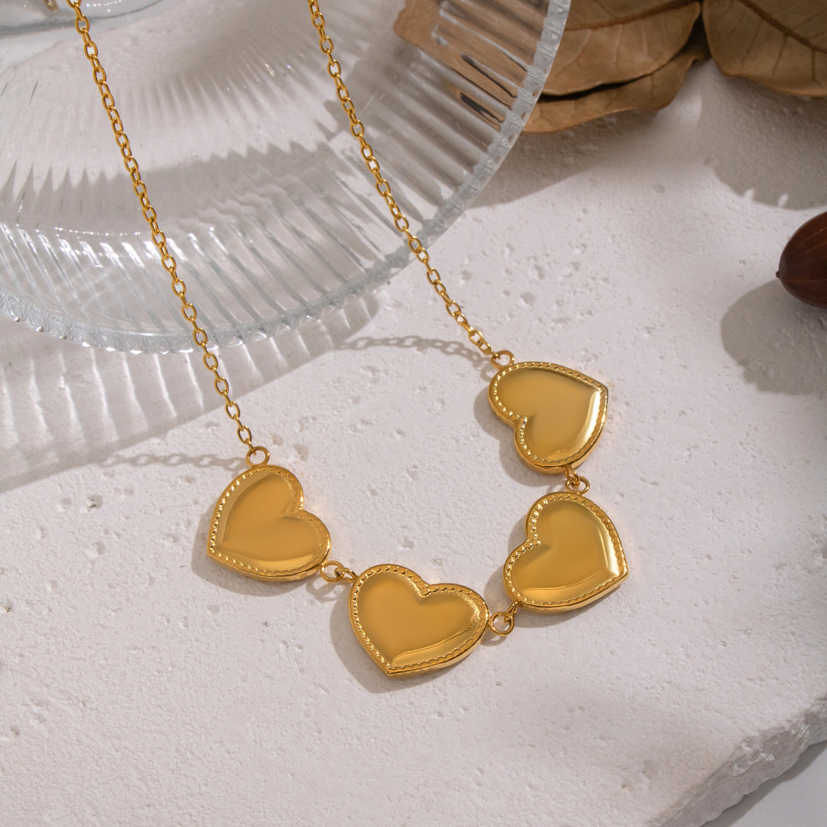 Old Money Style Exaggerated Personality Heart Necklace Choker For Women 201 Stainless Steel Casual Matching Accessories Jewelry Eco-friendly Vacuum Electroplating Furnace Plated 18K Real Gold Lobster Clasp Elegant Feminine Style Romantic