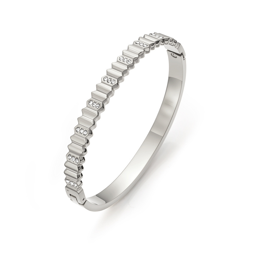 New Luxury Fashion Bracelet Vintage Stainless Steel Casting Versatile Buckle Titanium Steel Simple Style Irregular Diamond Engraving