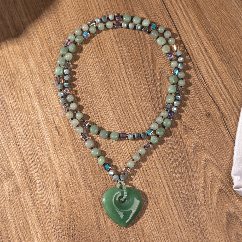 Zuohang Crystal Sweater Necklace Elegant Pendant Heart-shaped Jewelry Natural Crystal Fashion Accessories Modern Style Provided By Zuohang