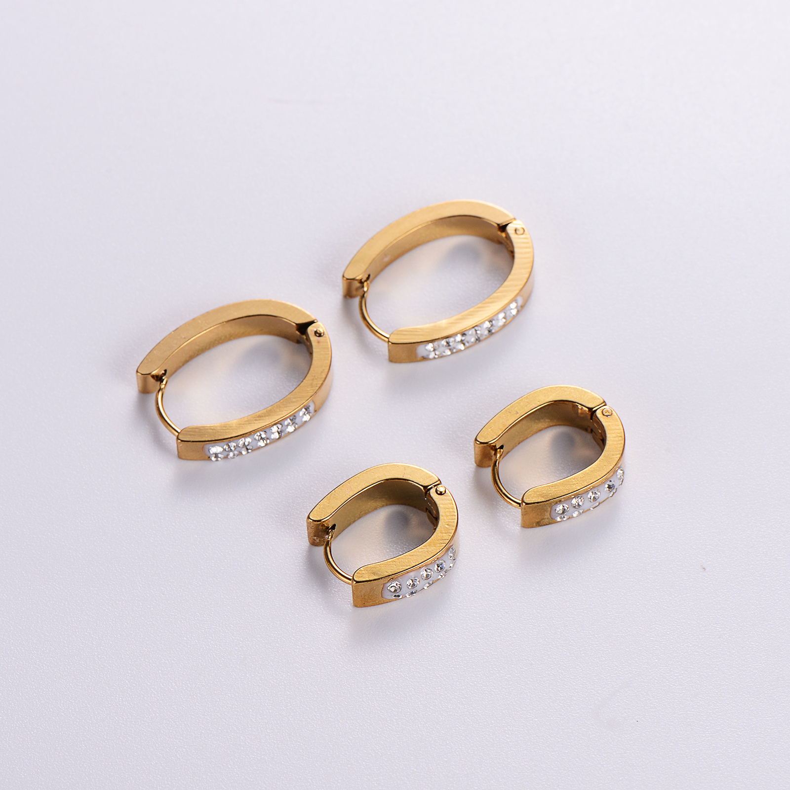 304 Stainless Steel Geometric Electroplating Rhinestones Golden Plated Casual Classic Style Plating Inlay Gold Earrings