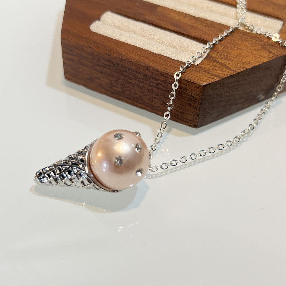 Fashionable S925 Silver Earrings Women's Sweet Cool Style Luxury Sense Copper Material Ring Shaped And Plated Jewelry Accessories