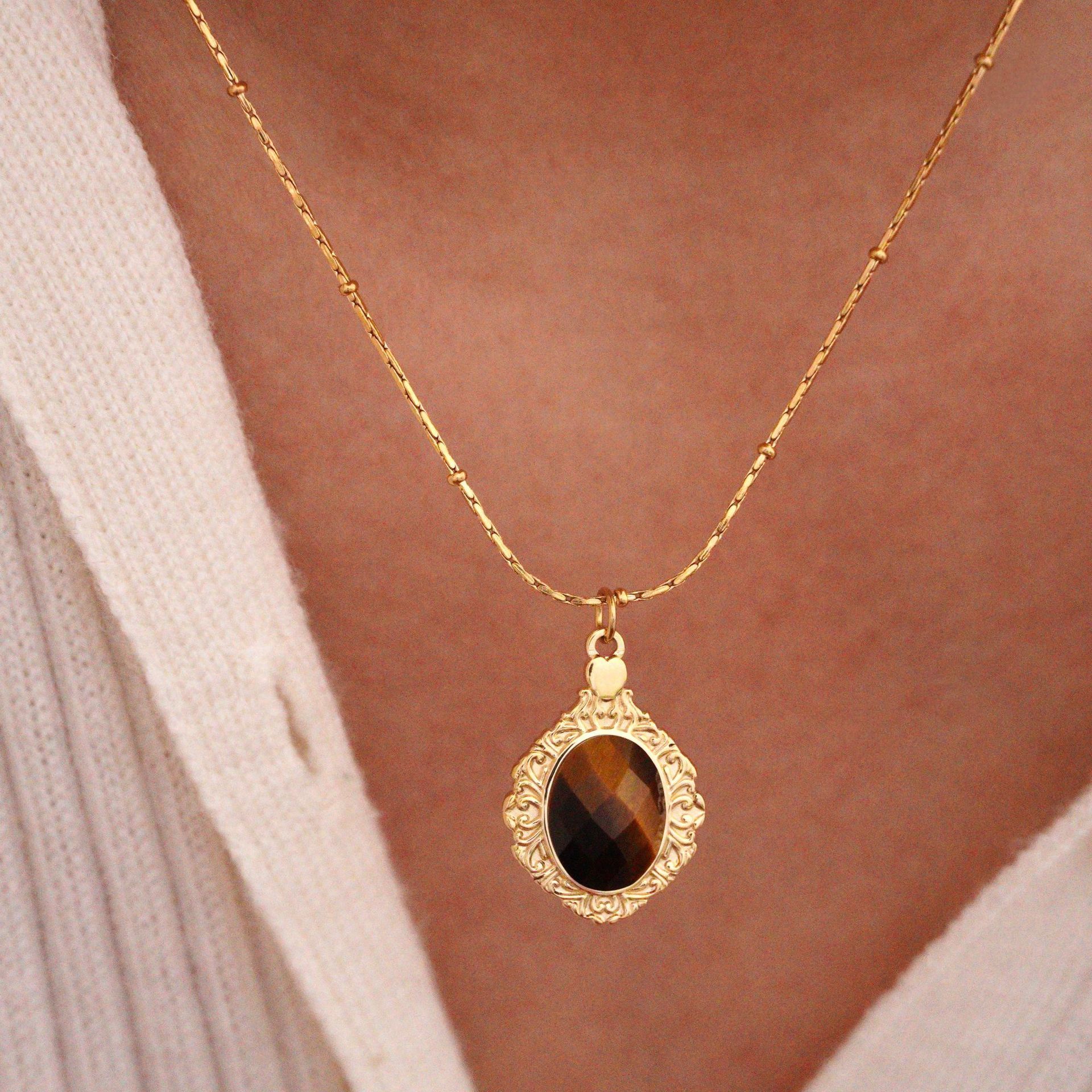 Simple Style Classic Style Round Natural Stone Titanium Steel Necklace In Bulk