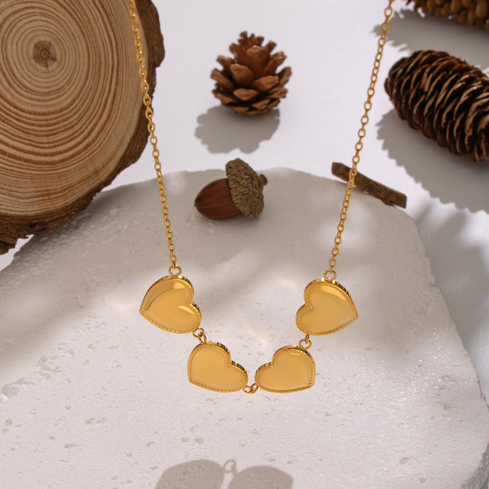 Old Money Style Exaggerated Personality Heart Necklace Choker For Women 201 Stainless Steel Casual Matching Accessories Jewelry Eco-friendly Vacuum Electroplating Furnace Plated 18K Real Gold Lobster Clasp Elegant Feminine Style Romantic