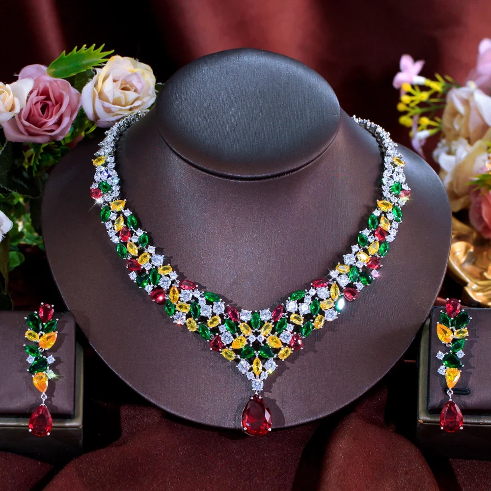 Copper Colorful Cubic Zirconia Necklace And Earrings Two-Piece Set Luxurious Water Drop Shaped Jewelry Set Suitable For Women Bridal Party Banquet Wedding Wear