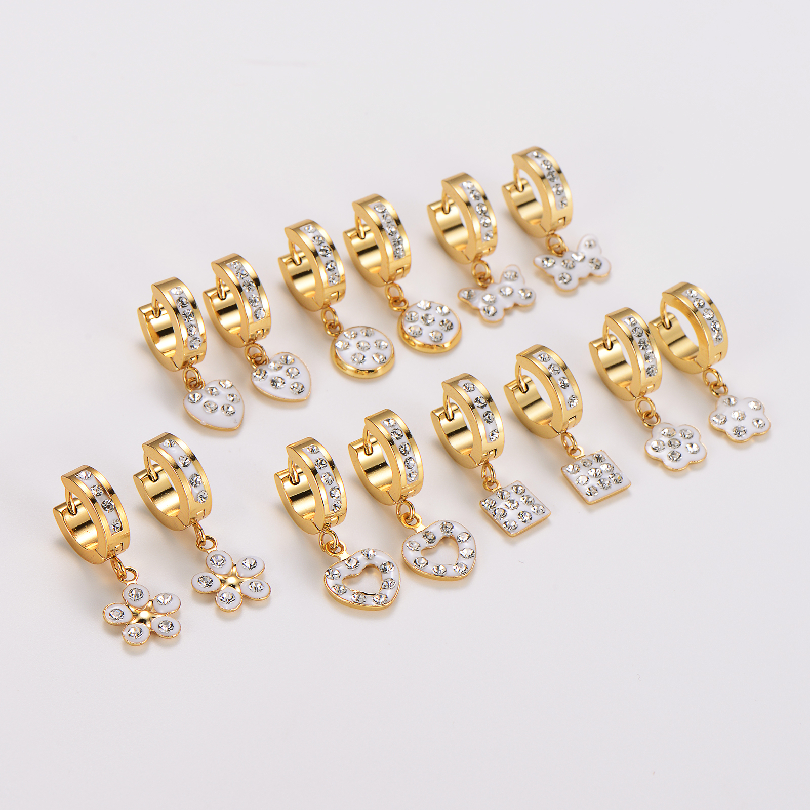 304 Stainless Steel Heart Shape Flower Butterfly Imitation Gold  Classic Style Commute Earrings