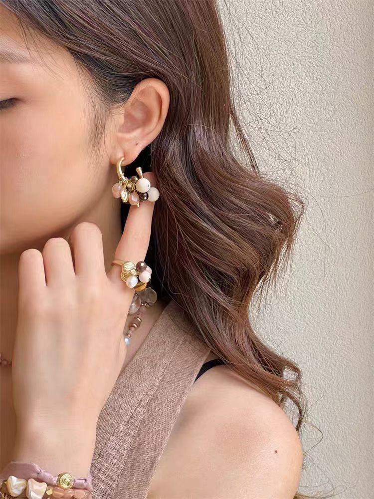 Natural Stone Shell Tassel Earrings Vacation Series Luxury Design Sensation Beads Dangle Earrings Versatile Fashion Accessories