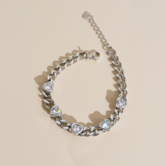 Aps960 White Gold Color + White Heart