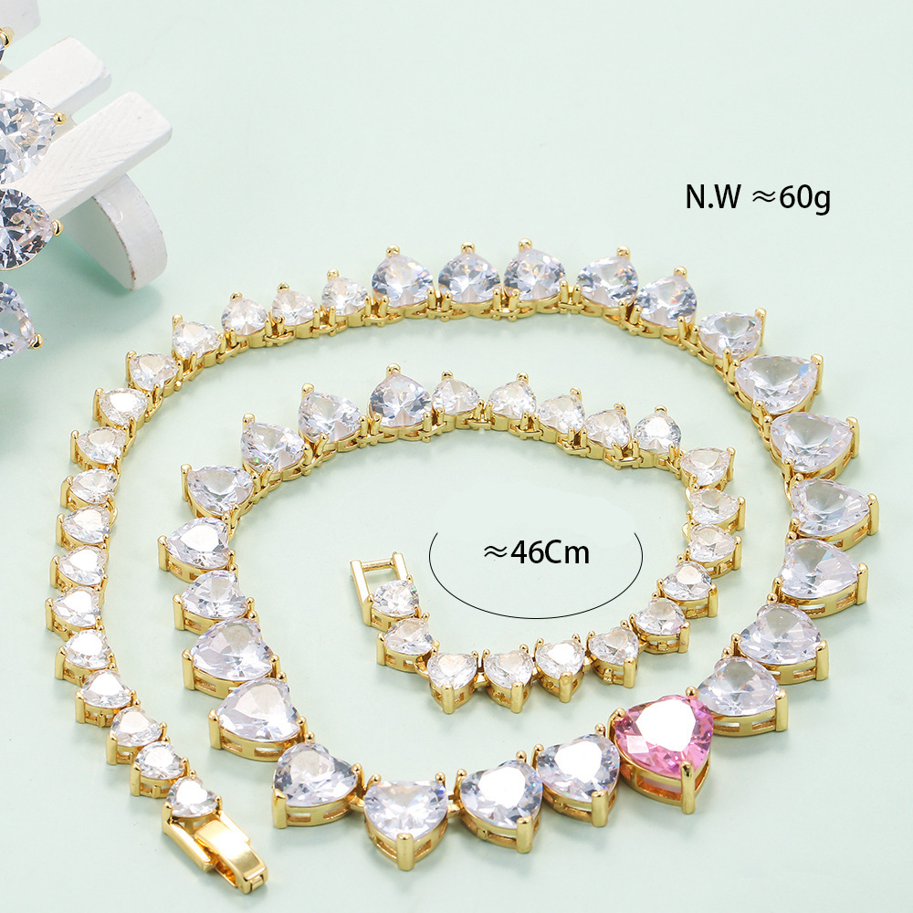 Fashion Retro Heart-shaped Necklace Full Drill Copper Necklace