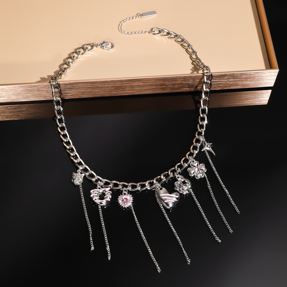 Pink Heart-shaped Tassel Chain Mosaic Necklace For Women Unique Design Cool Clavicle Chain Jewelry Accessories