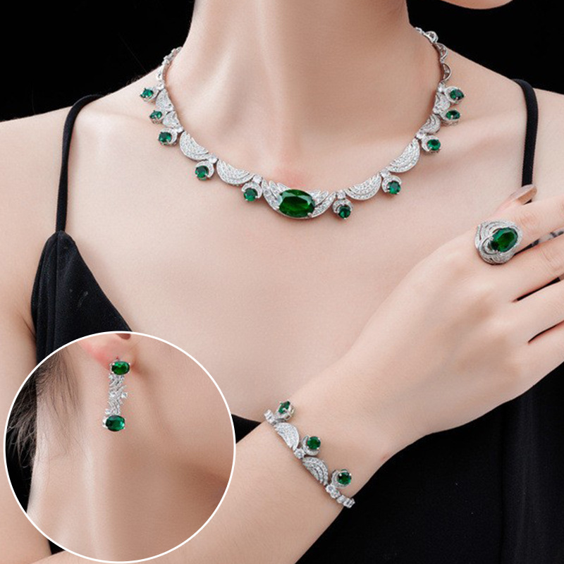 Luxurious Gemstone Jewelry Set Full Of Diamonds Four-Piece Set Including Necklace Earrings Bracelet Ring For Elegant Women
