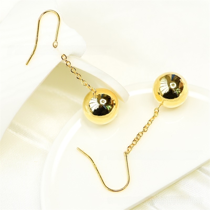 Elegant Silver Needle Metal Ball Stud Earrings Women's Fashion OL Style Simple Atmosphere Autumn Winter Jewelry Accessories