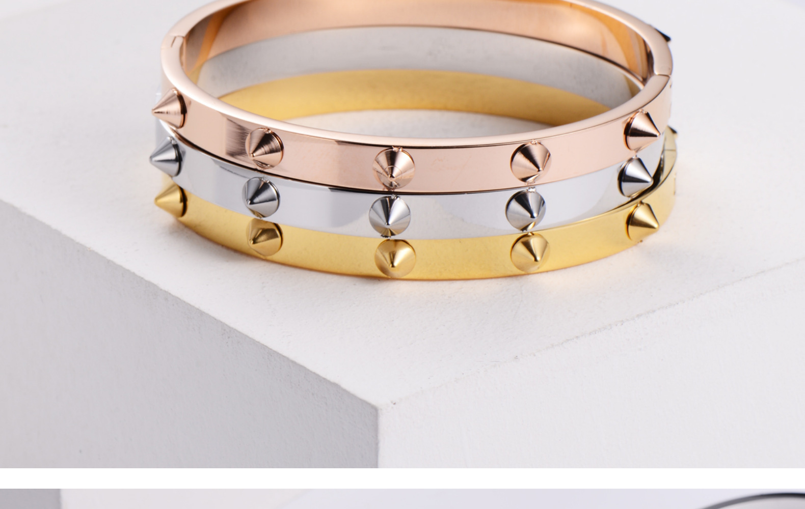 PVD Coated 18K Gold Plated Stainless Steel Waterproof Non Tarnish