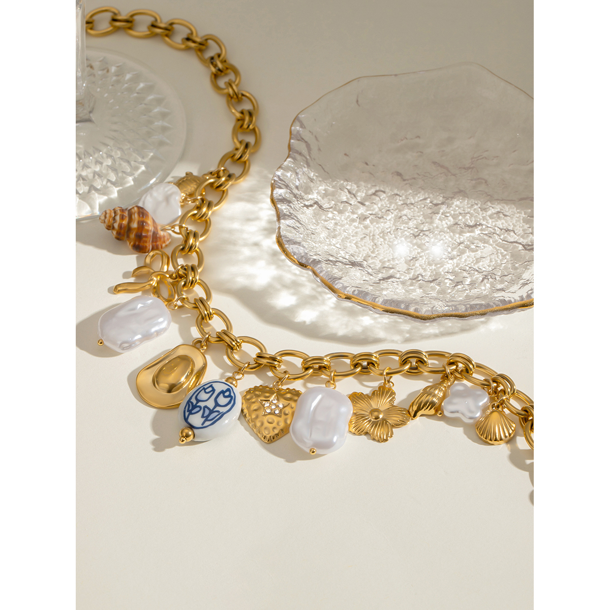 304 Stainless Steel Geometric PVD Coated 18K Real Gold Plated Simple Style Classic Style Necklace