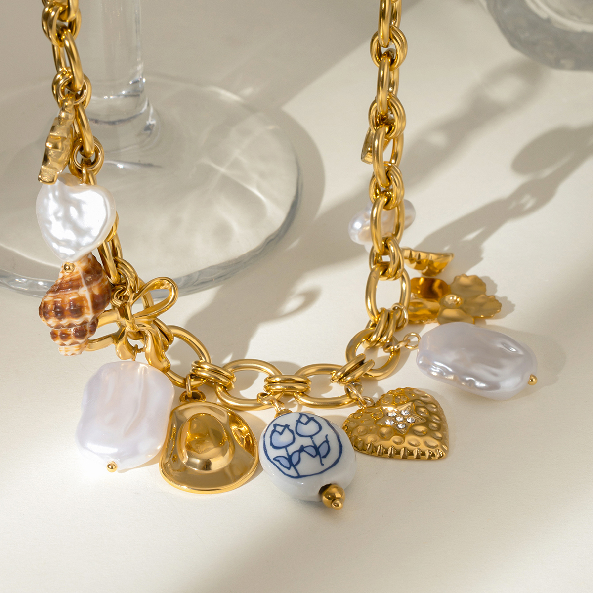 304 Stainless Steel Geometric PVD Coated 18K Real Gold Plated Simple Style Classic Style Necklace