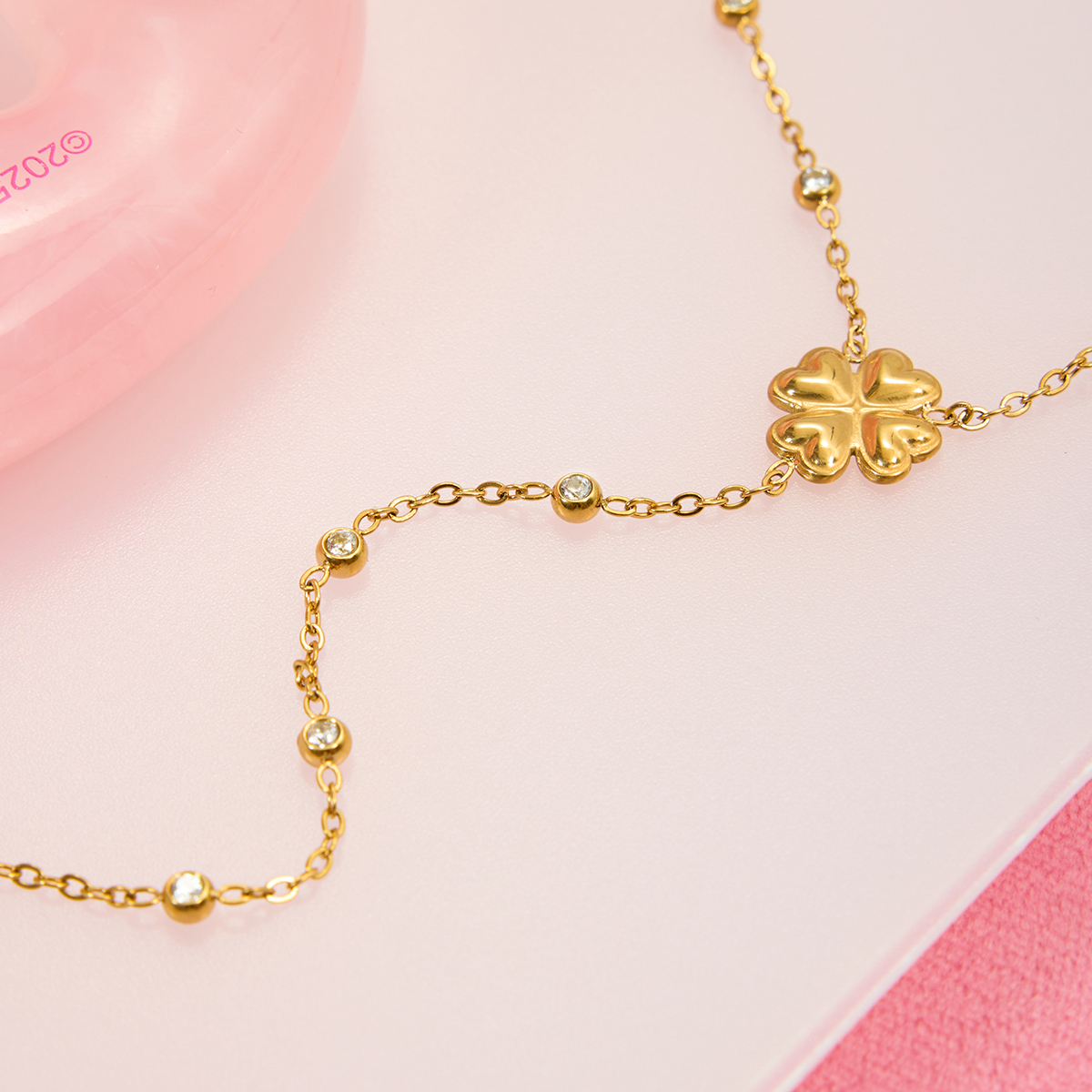 Women's Classic Style 18K Gold Stainless Steel Four-Leaf Clover Bead Necklace Y-Chain Necklace 42+5CM