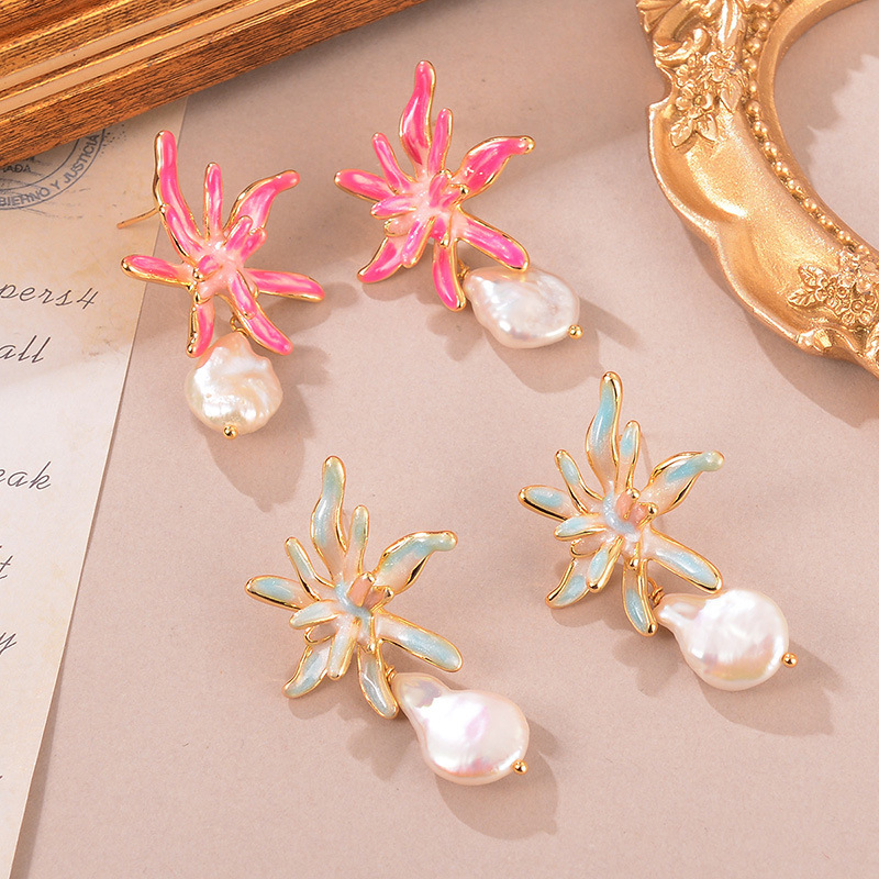 Original Gradient Natural Earrings Pearl Personality Versatile High-end Mid-Century Earrings Women's New Summer Earrings