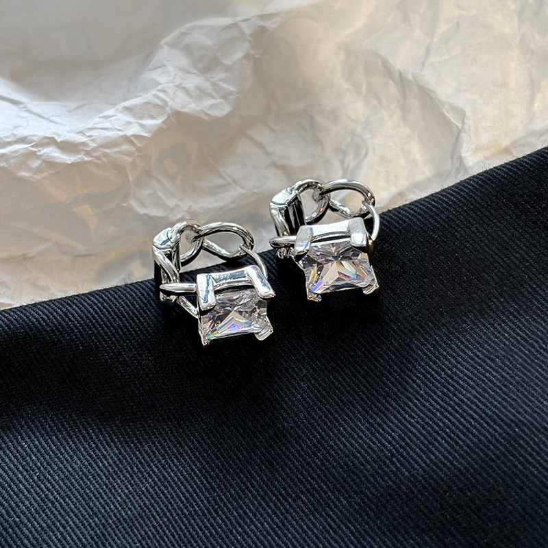 Square Zircon Earrings Women Luxury Design High-End Unique Heavy-Duty Ear Ring Jewelry Accessories French Vintage Style
