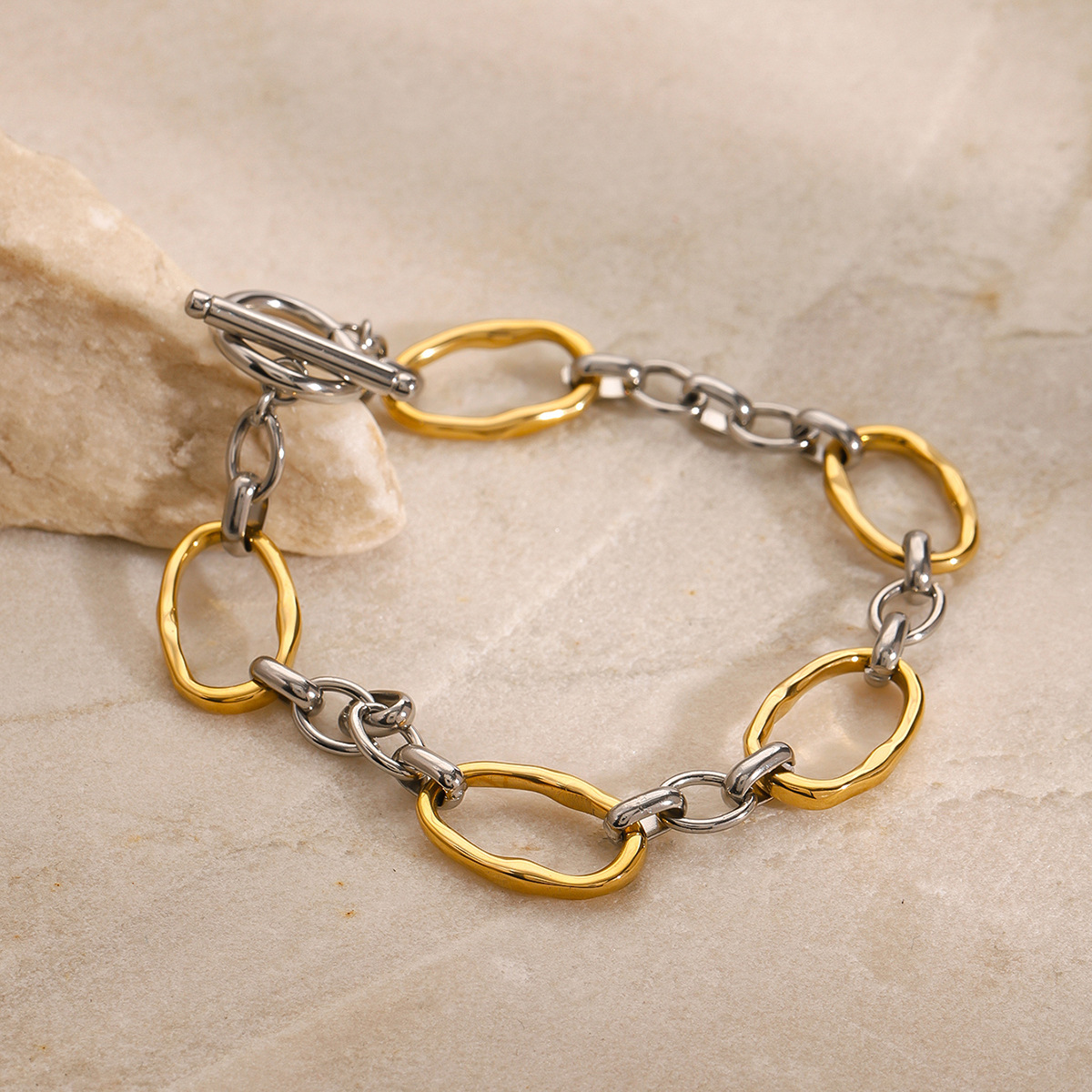 Classic Style Geometric 304 Stainless Steel Bracelets In Bulk