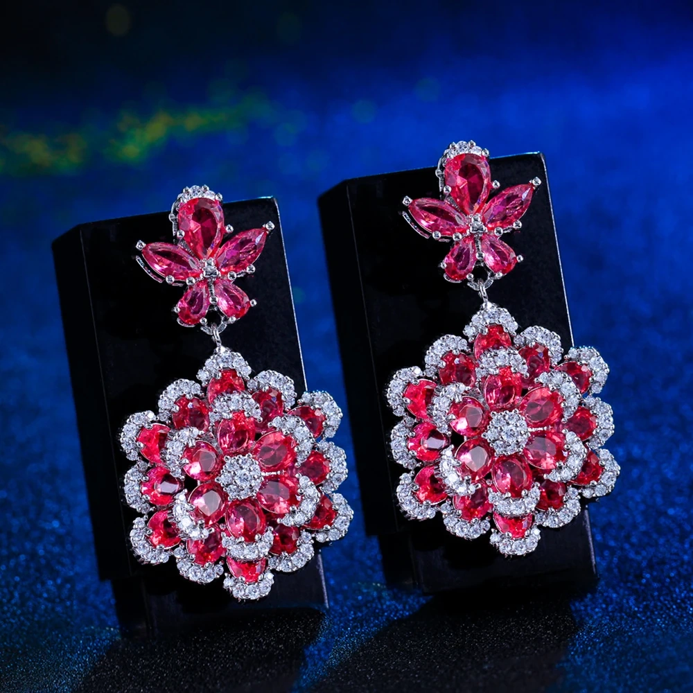 1 Pair Of Copper Double-Layer Floral Earrings, Three-Dimensional Red Zircon Earrings, Fashionable And Elegant, Suitable For Women To Wear On Dates And Weddings