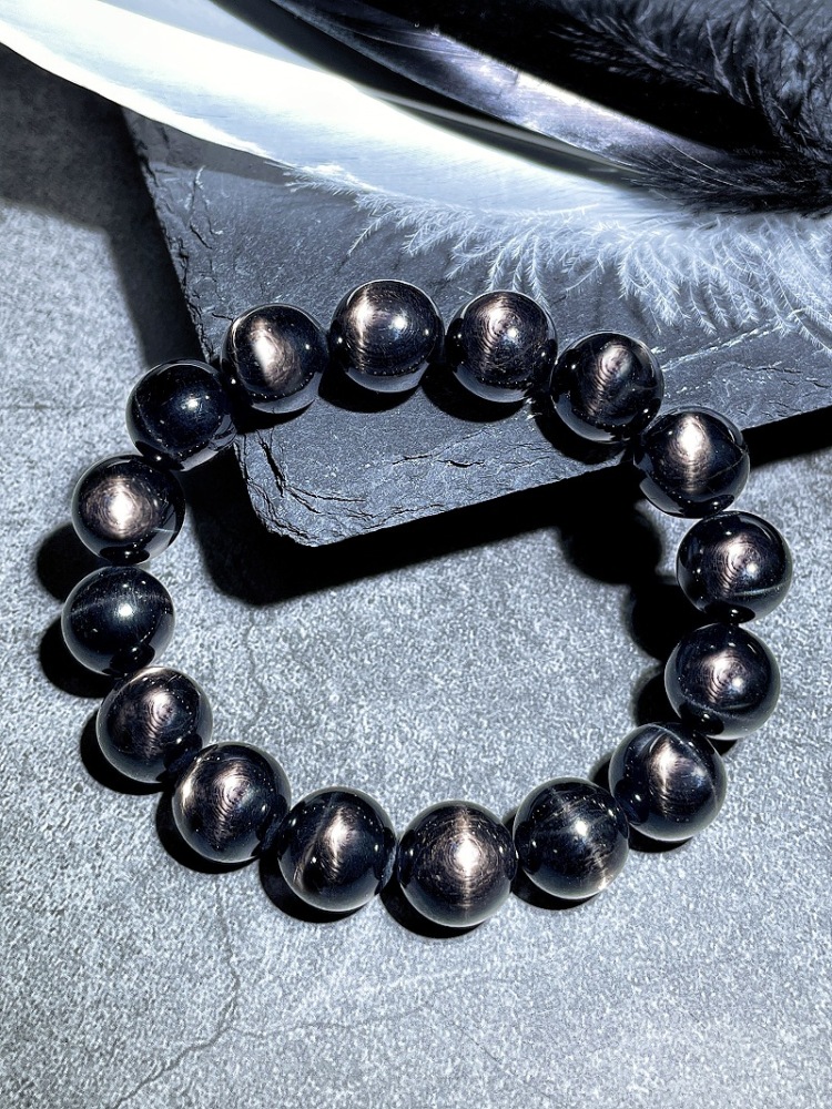 Natural Crystal Lucky Stone Bracelet Eye-Catching Egyptian Wealth Stone Sea Tang Crystal Color Gem Bracelet Unisex Geometric Pattern Polished Surface