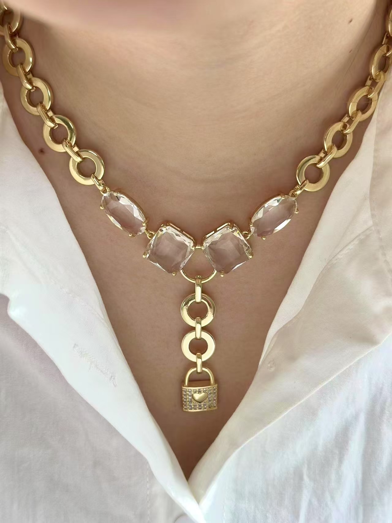 Wholesale Jewelry Elegant Classical Rock Candy Heart Shape Lock Copper Zircon Gold Plated Bracelets Necklace