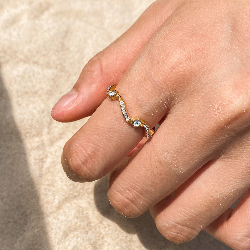 PVD Coated Real Gold Plated Waves 304 Stainless Steel Modern Style Simple Style Waterproof Non Tarnish Rings