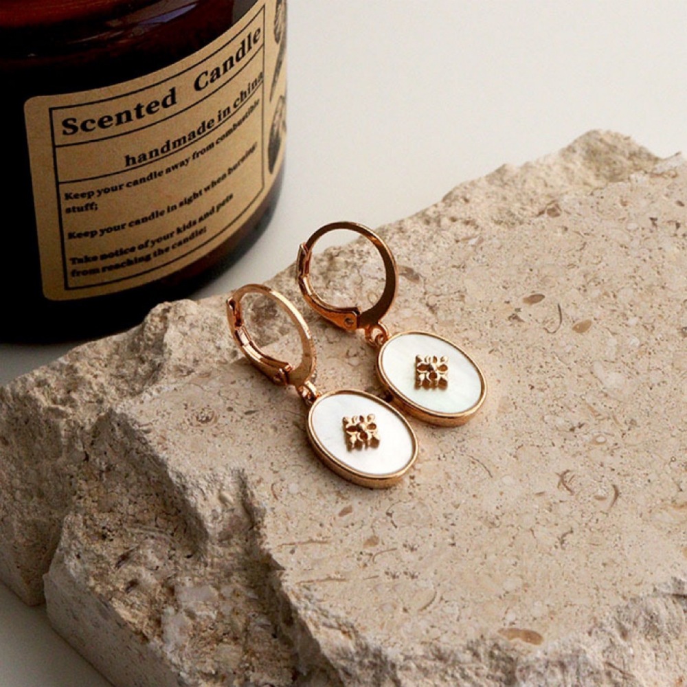 Handmade Shell Earrings For Women, Fashionable Geometric Pattern, Thick Gold-Plated, Printed Autumn/Winter Style Jewelry Earrings Accessories